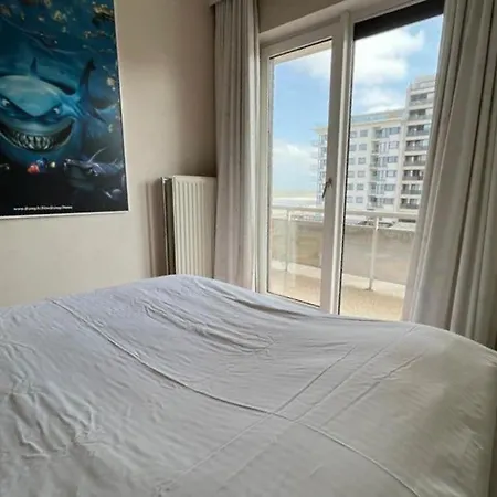 Sfeervol Appartement Met Zeezicht Middelkerke Exterior photo