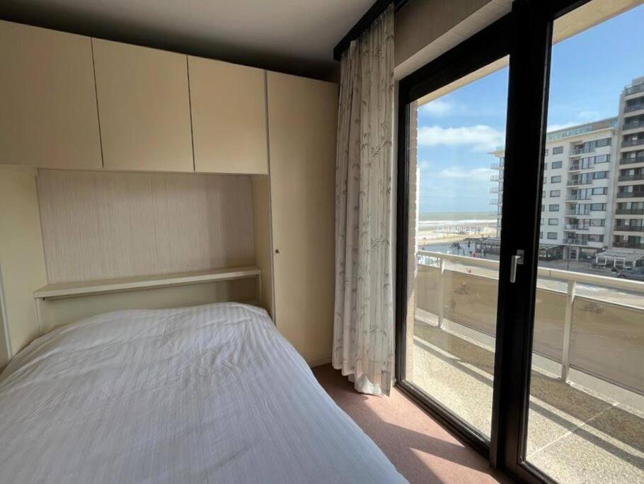 Sfeervol Met Zeezicht Apartment